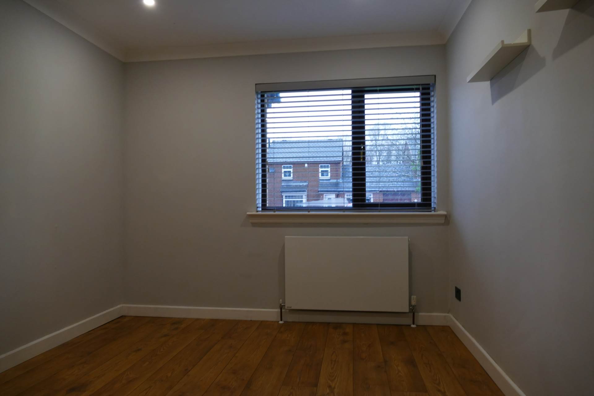 Lochlibo Court, Dreghorn, Image 9