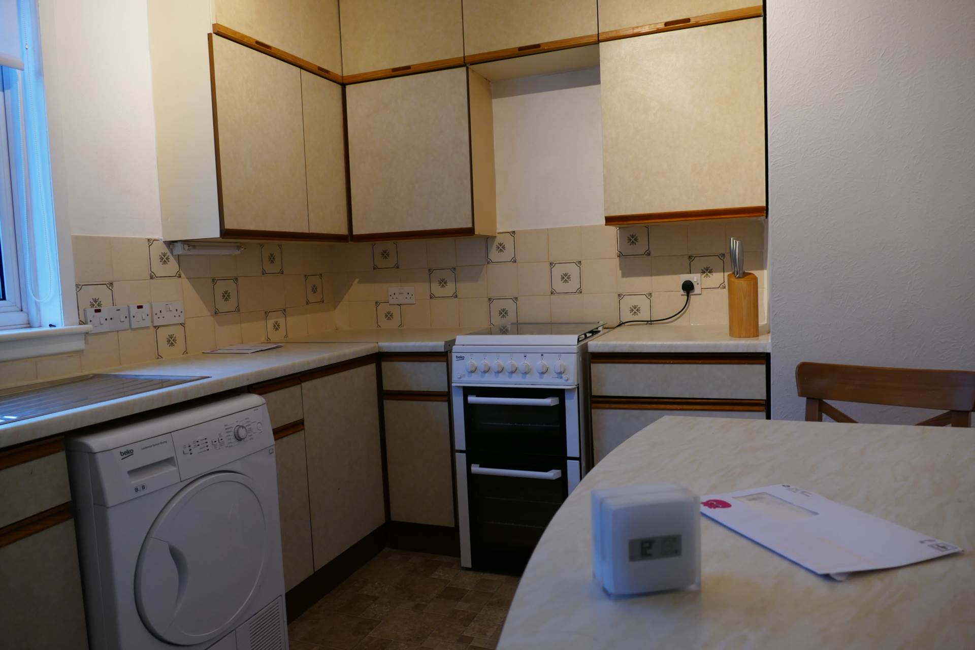 Kennedy Court, Giffnock, Image 4