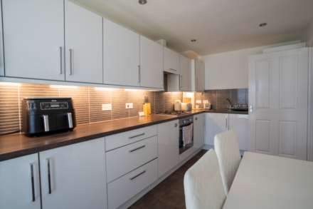 Hayfield Drive, Stewarton, Image 7