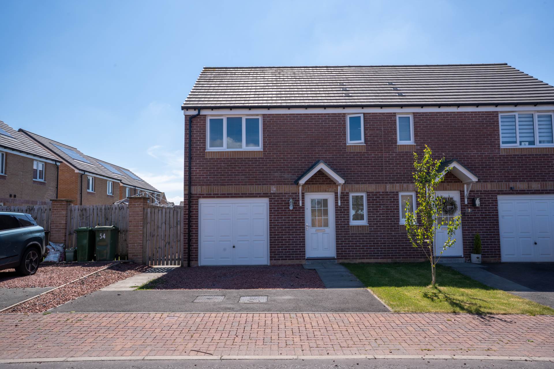 Sutherland Avenue, Stewarton, Image 1