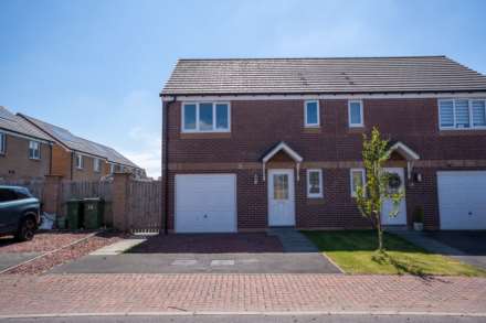 Sutherland Avenue, Stewarton, Image 1