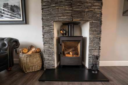 Harelaw Avenue, Neilston, Image 6