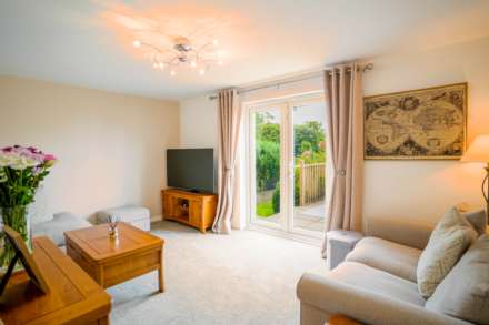Hayfield Drive, Stewarton, Image 4