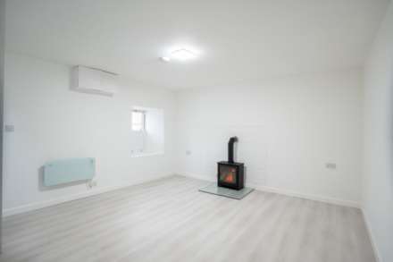 Townend, Kilmaurs, Image 3