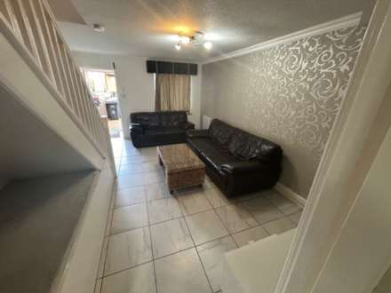 Preston Place, Glasgow, Image 4