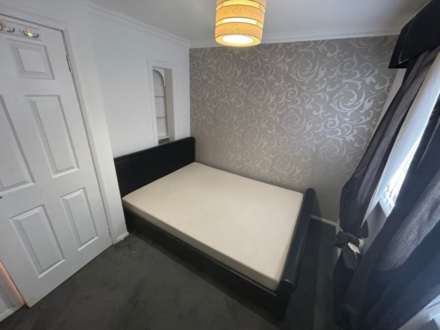 Preston Place, Glasgow, Image 6