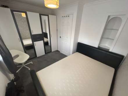 Preston Place, Glasgow, Image 7