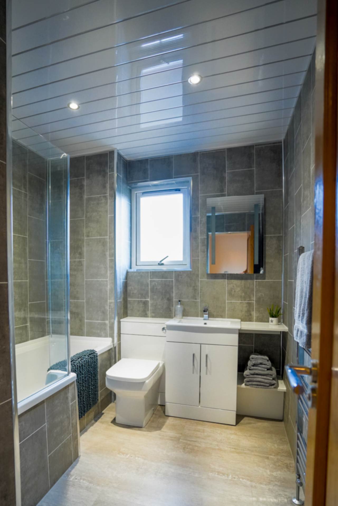 London gate, Kilmarnock, Image 13