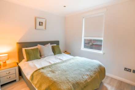 London gate, Kilmarnock, Image 10