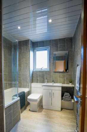 London gate, Kilmarnock, Image 13