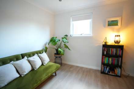 London gate, Kilmarnock, Image 6