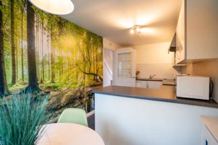 Walnut Grove, Stewarton., Image 9