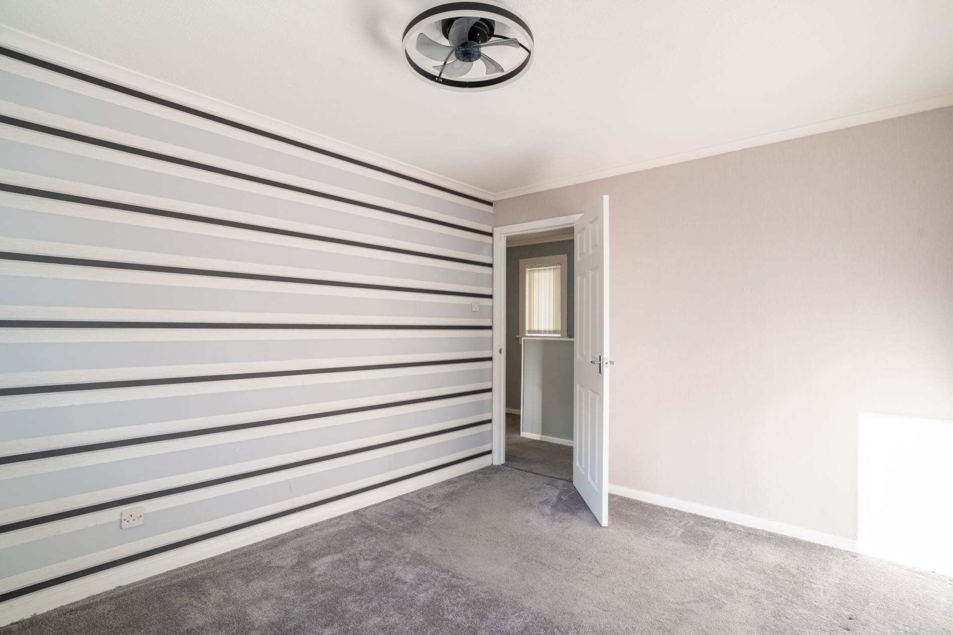 Victoria Way, Stewarton, Image 13