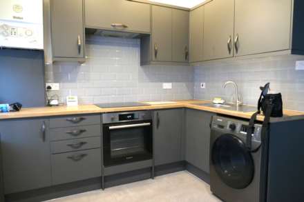 Dunlop Street, Stewarton, Image 3