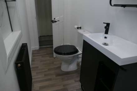 Dunlop Street, Stewarton, Image 5