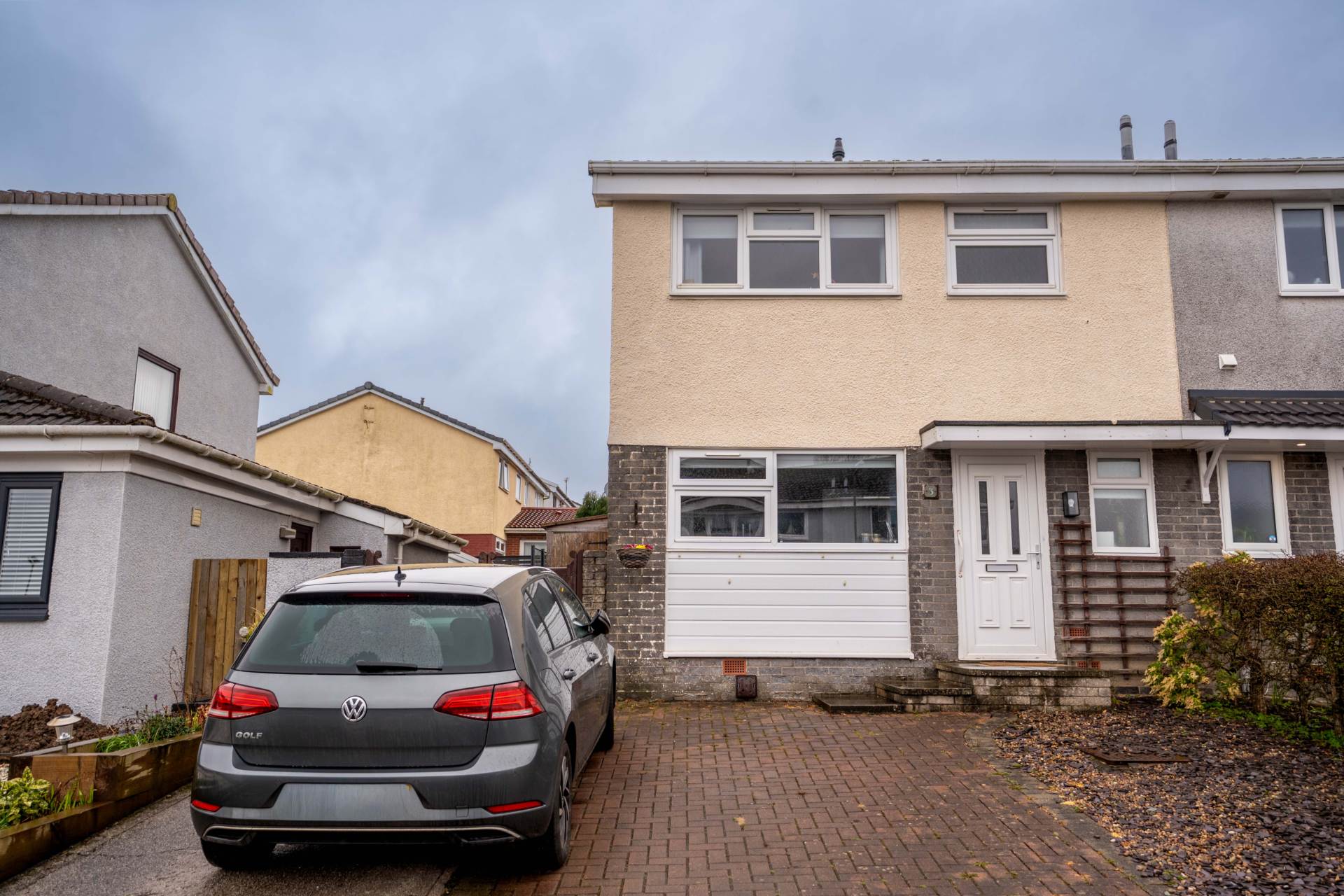 Braemore Road, Stewarton, Image 1