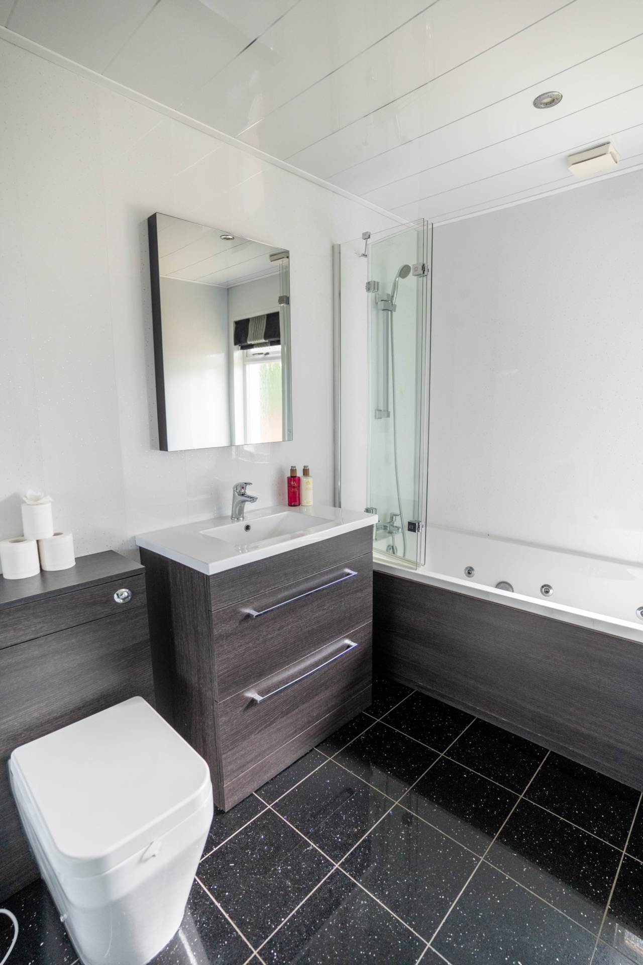 Mackie Avenue, Stewarton, Image 16