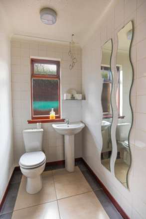 Burnbank Place, Stewarton, Image 10