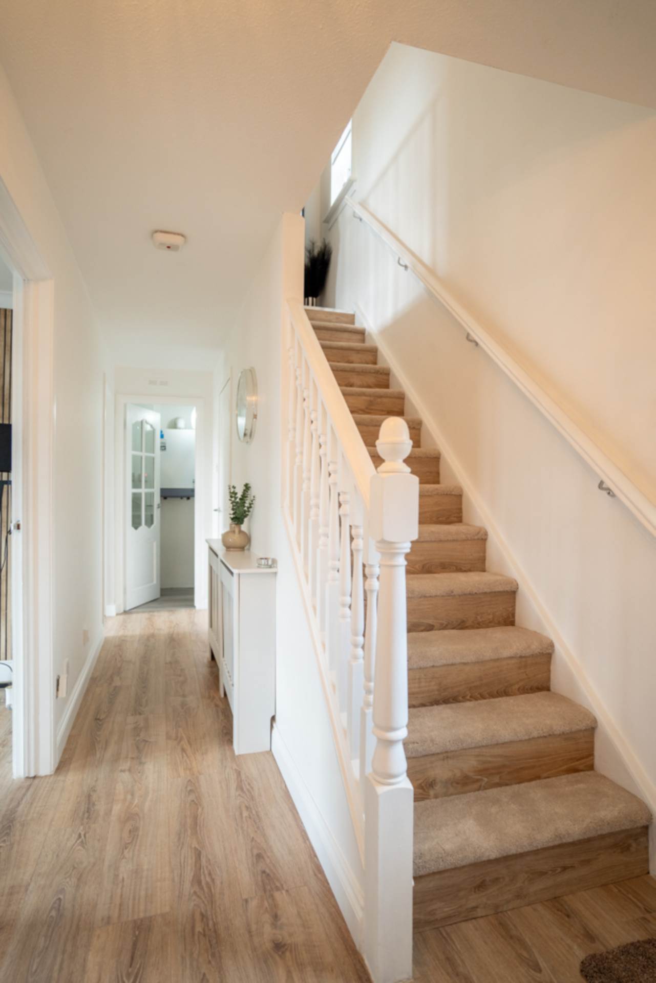 Albert Place,, Stewarton, Image 12