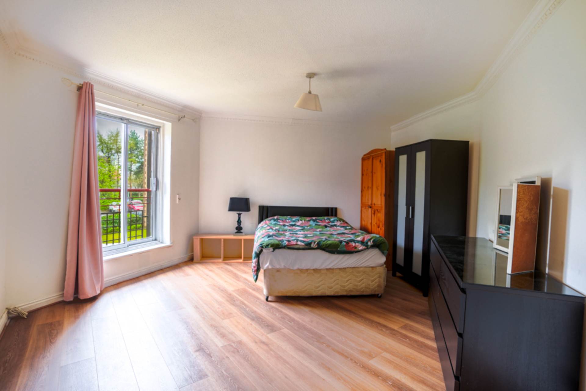 Riverview Drive, Glasgow, Image 5