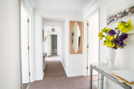 Riverview Drive, Glasgow, Image 4