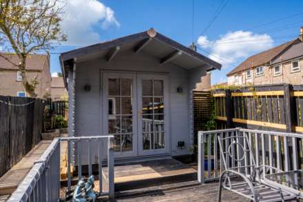 Ravenscraig Road, Stewarton, Image 15