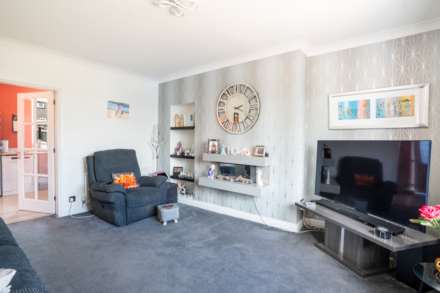 Ravenscraig Road, Stewarton, Image 4