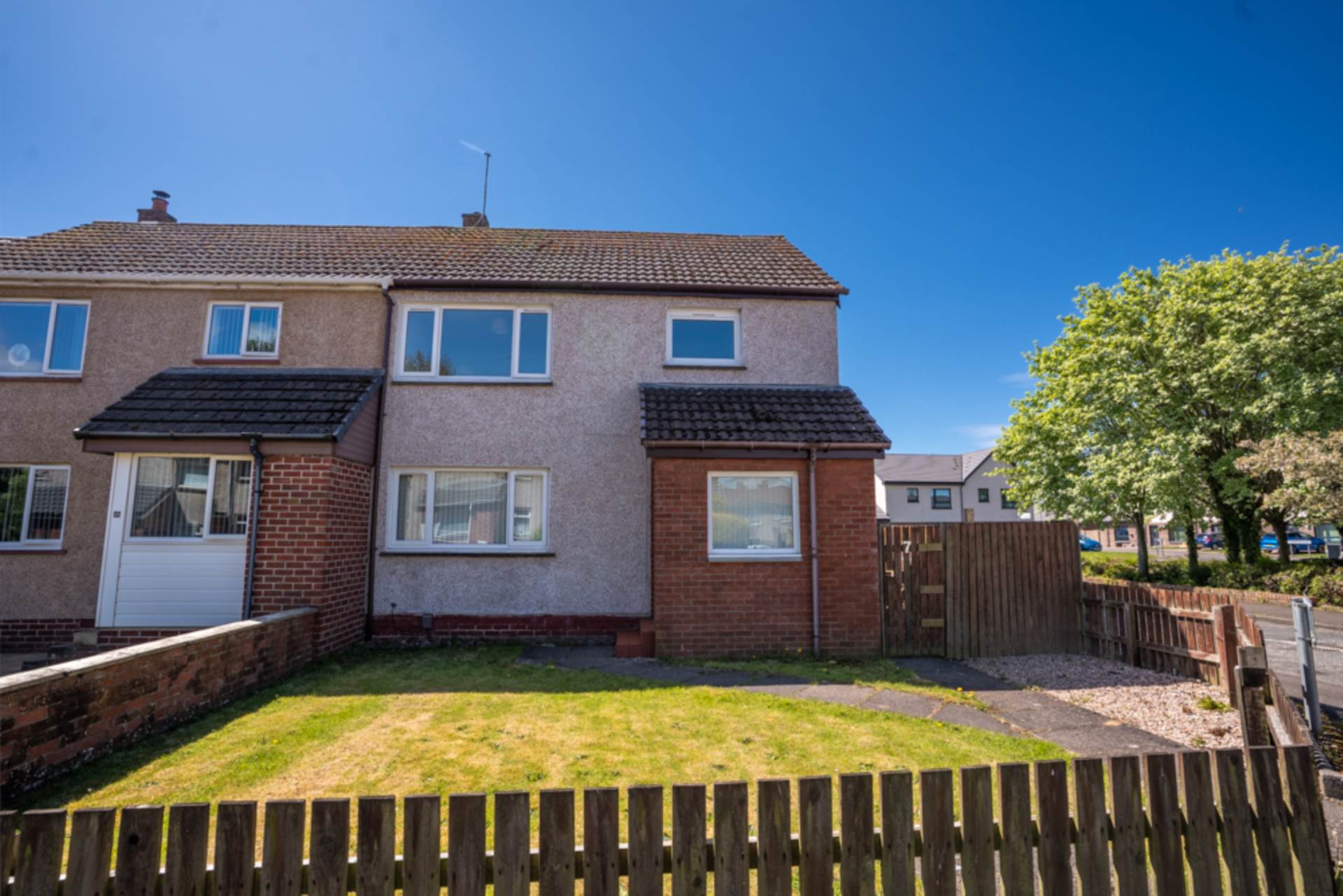 Rowantree Gardens, Dreghorn, Image 2