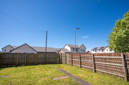 Rowantree Gardens, Dreghorn, Image 19
