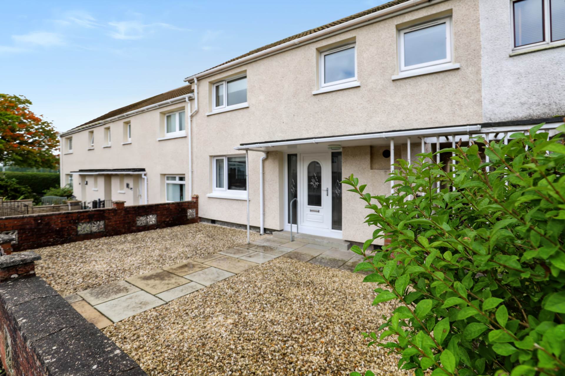 Lloyd Walk, Stewarton, Image 1