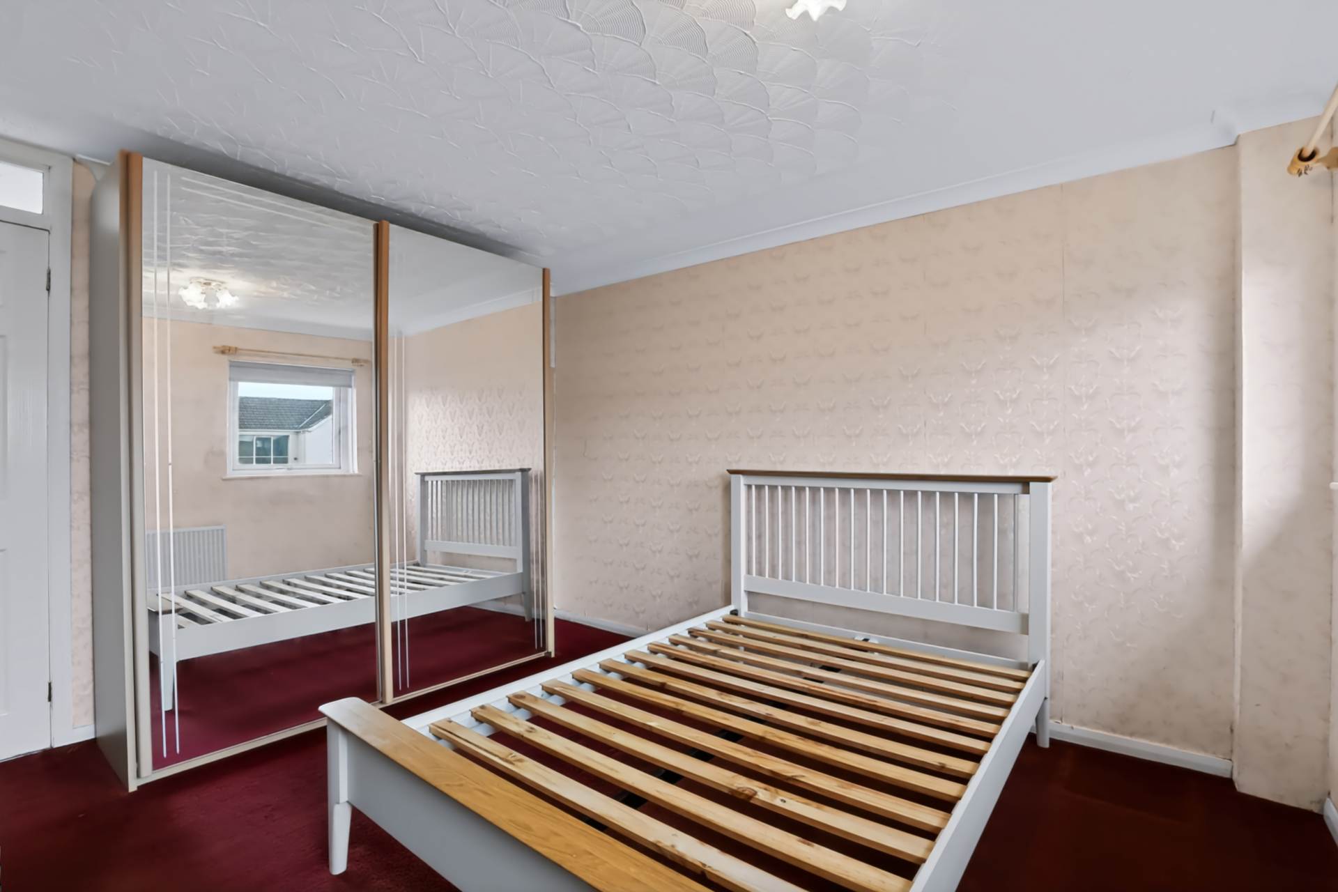 Lloyd Walk, Stewarton, Image 16