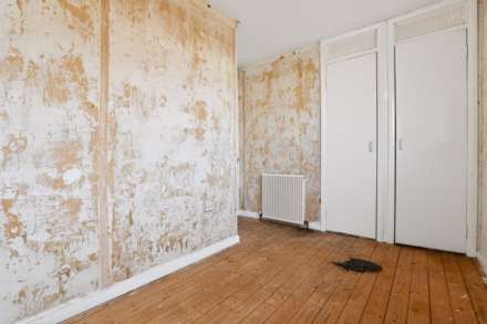 Lloyd Walk, Stewarton, Image 14