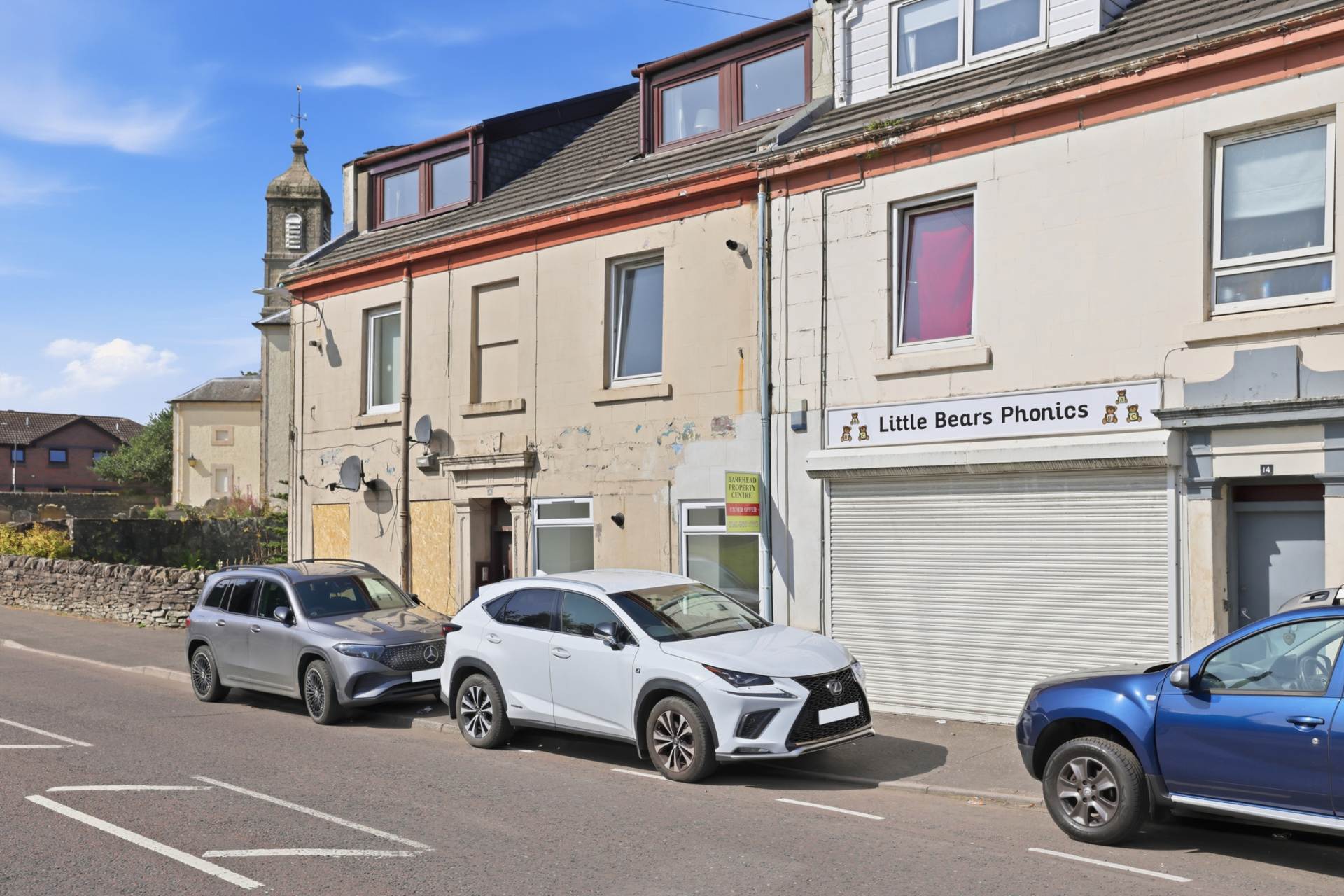 Main Street, Neilston, G78, Image 28