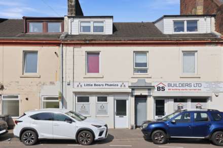 Main Street, Neilston, G78, Image 24