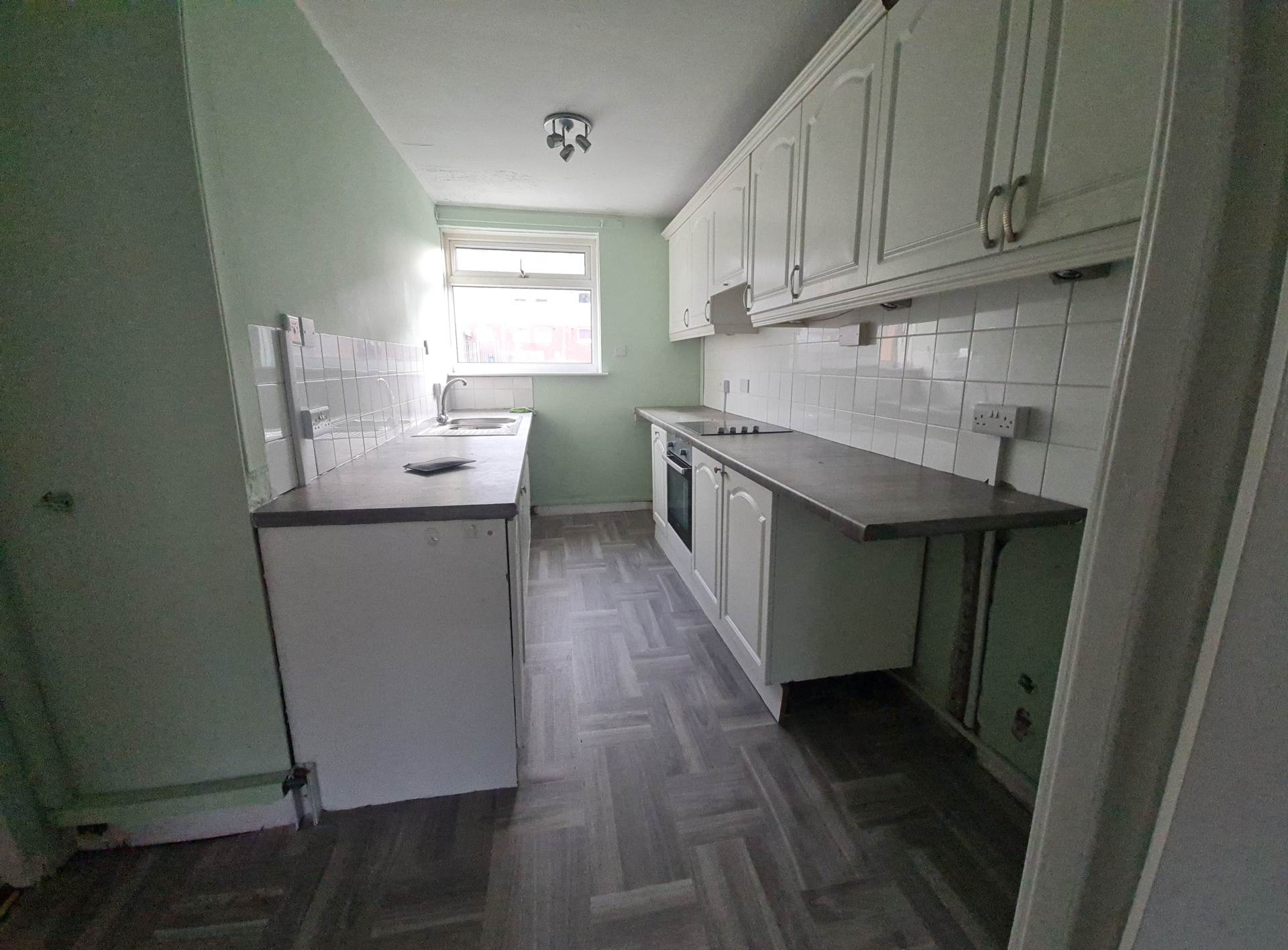 Mossvale Walk, Glasgow, Image 4