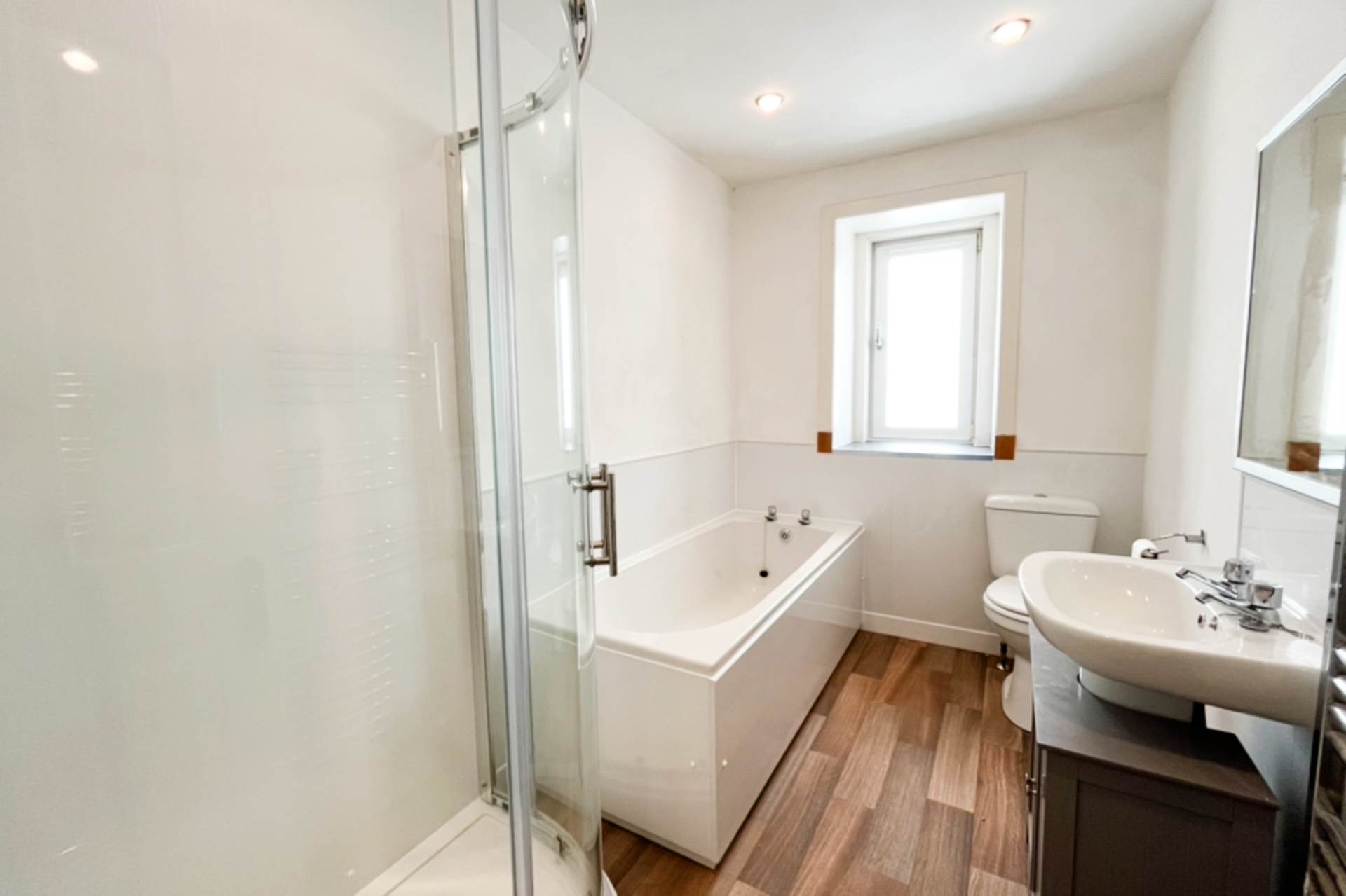 Springwell Place, Stewarton, Image 12
