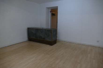 Brown Street, Stewarton, Image 3