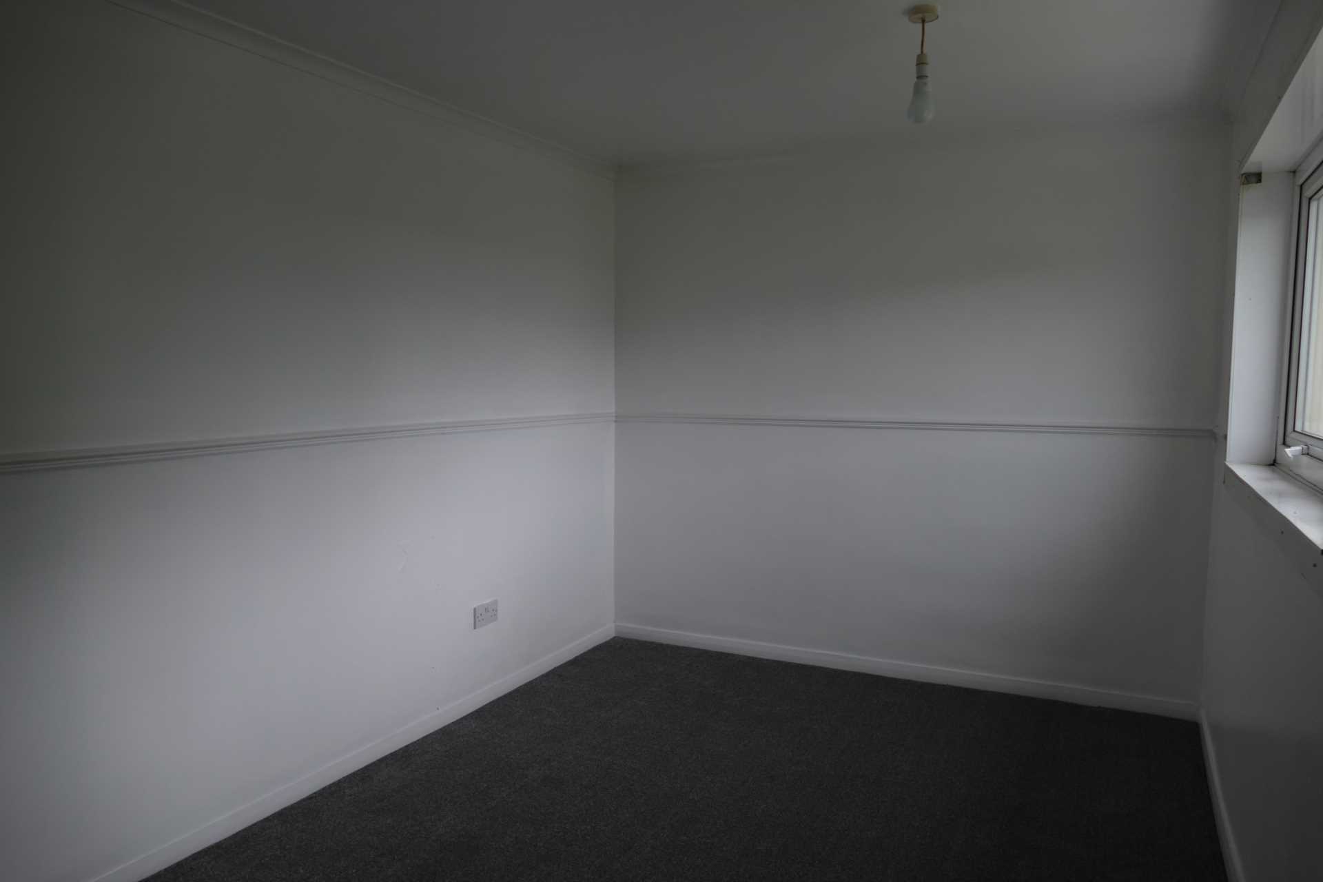Lloyd Walk, Stewarton, Image 9