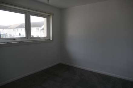 Lloyd Walk, Stewarton, Image 7