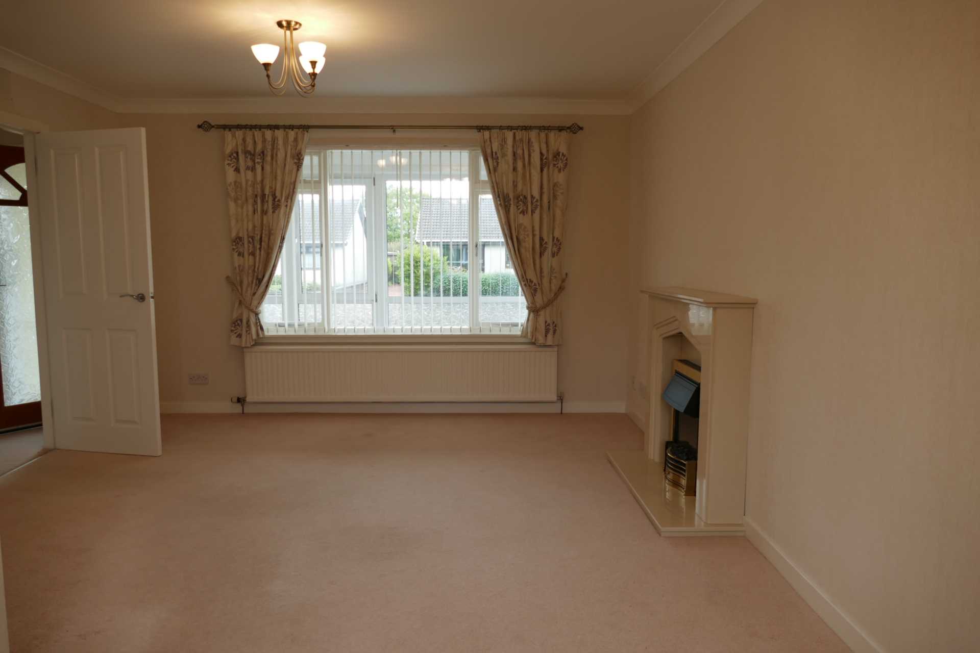 Lamberton road, Image 4