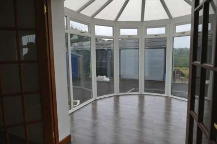 Old Glasgow Road, Stewarton, Image 8