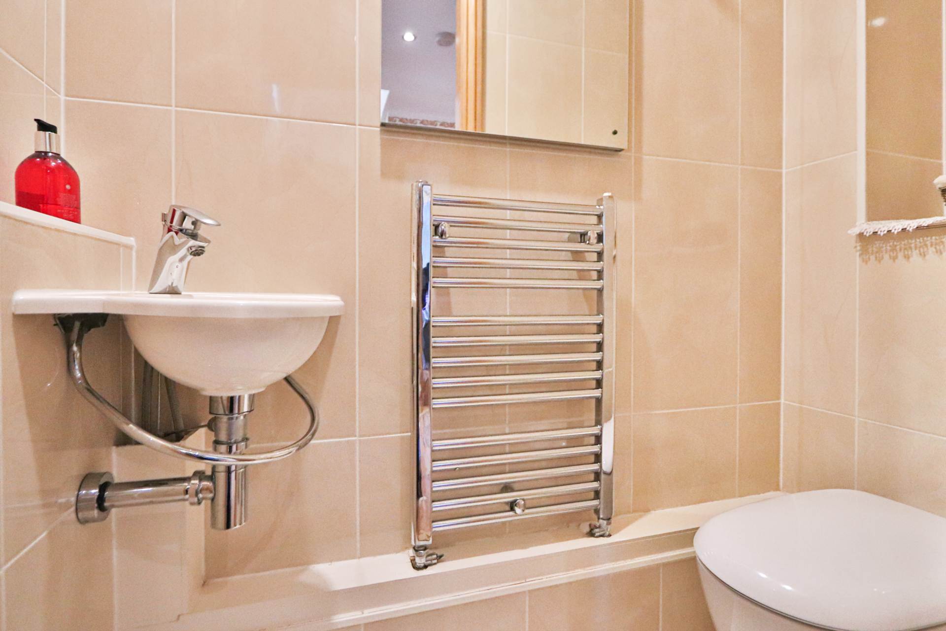 Parklands Way, Worcester Park, Image 12