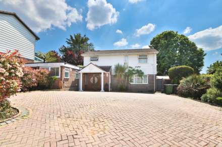Parklands Way, Worcester Park