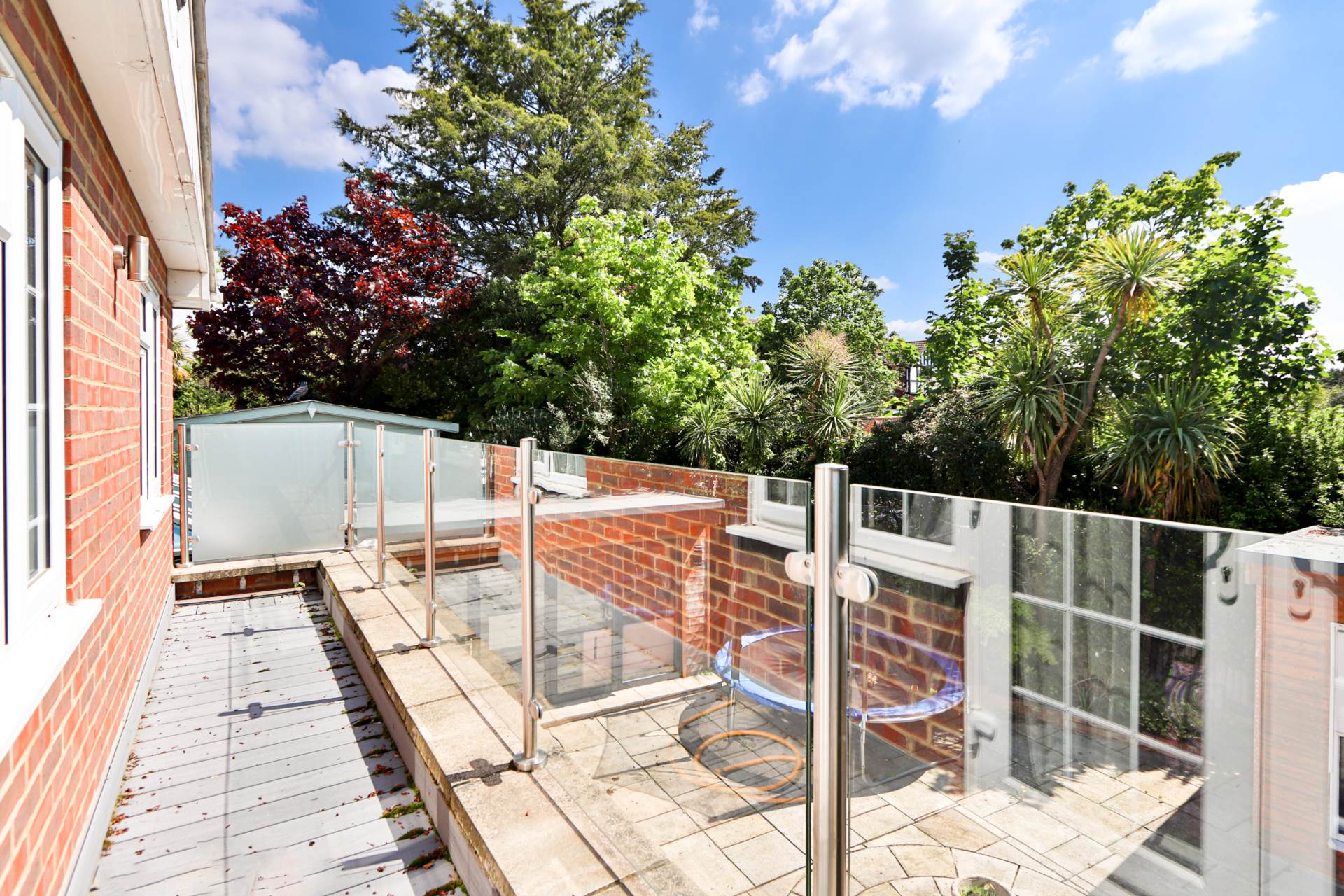 Parklands Way, Worcester Park, Image 15