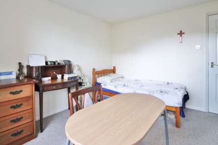 Jemmet Close, Kingston Upon Thames, Image 7
