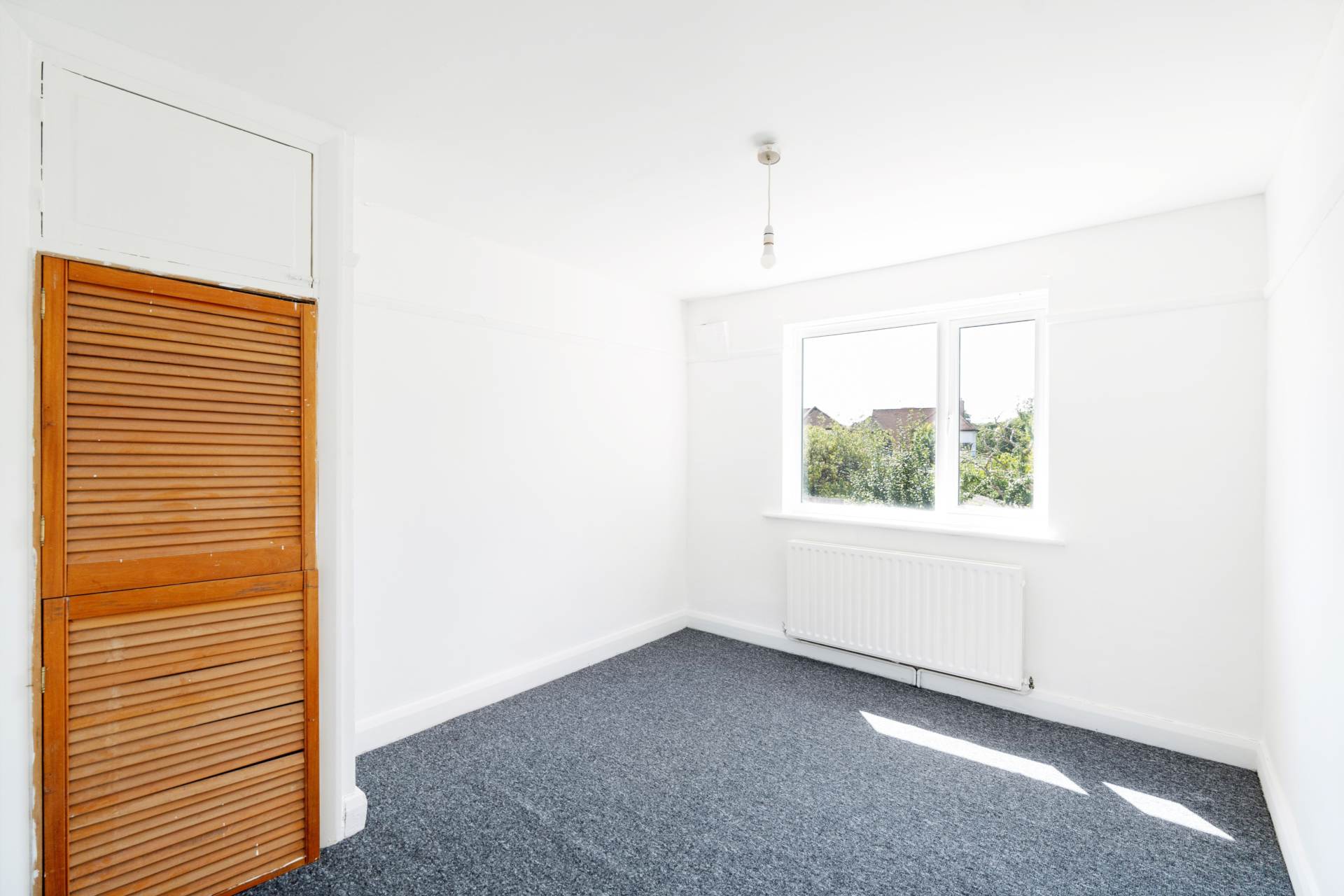 Chatsworth Gardens, New Malden, Image 9