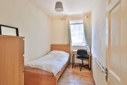 Jamaica Road, London, Image 11