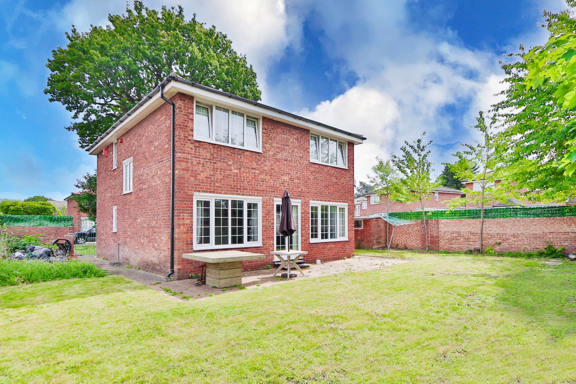 Maria Theresa Close, New Malden, Image 1