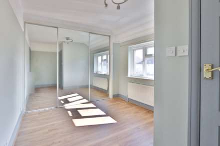 Browning Avenue, Worcester Park, Image 10