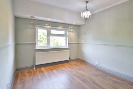 Browning Avenue, Worcester Park, Image 11